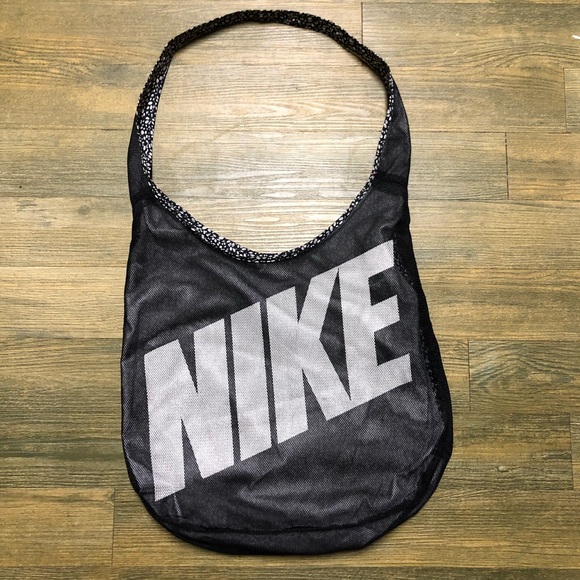 nike hobo bag